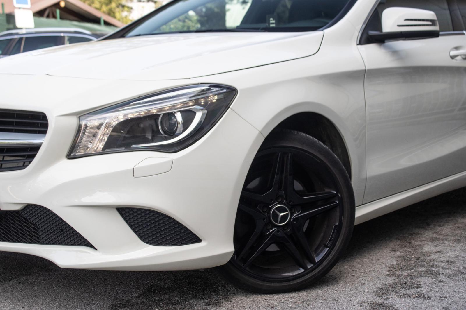 Mercedes-Benz CLA Shooting Brake SB 200 CDI A/T