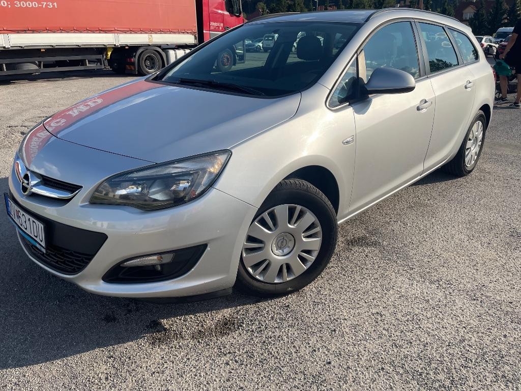 Opel Astra Sport Tourer ST 1.6 CDTI Start/Stop Active/drive!