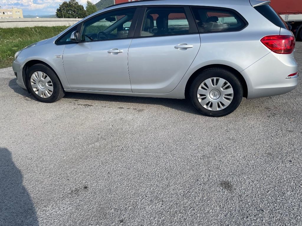 Opel Astra Sport Tourer ST 1.6 CDTI Start/Stop Active/drive!