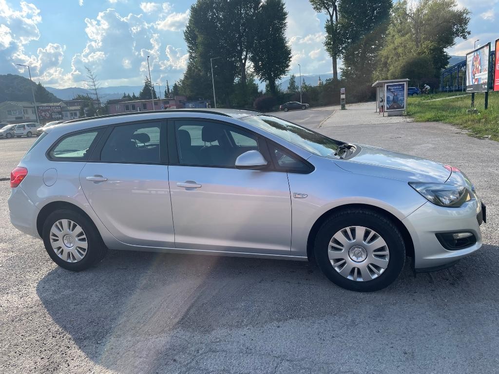 Opel Astra Sport Tourer ST 1.6 CDTI Start/Stop Active/drive!