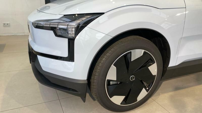 Volvo EX30 PLUS, Single Motor, 200 kW / 2