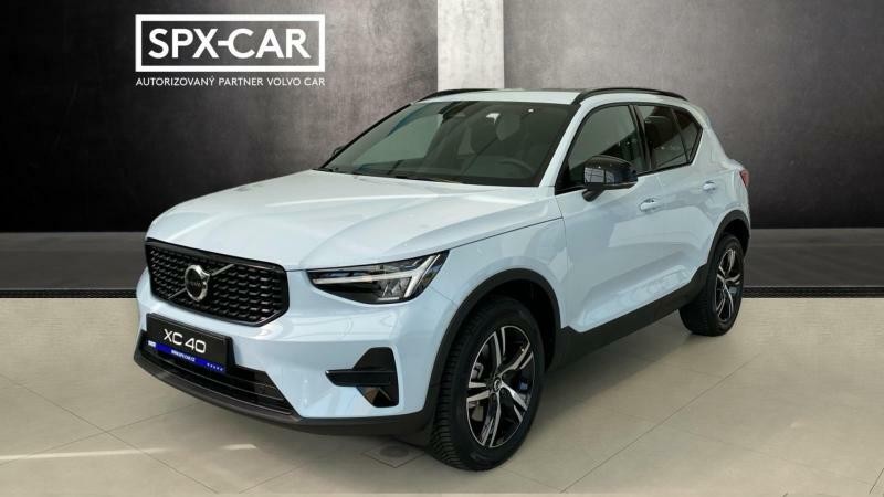 Volvo XC40 CORE, B3 FWD, 120+10 kW / 163+