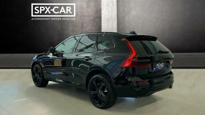 Volvo XC60 PLUS BLACK EDITION, T6 AWD, 18