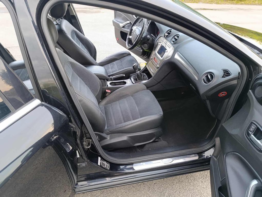 Ford Mondeo 2.0 TDCi DPF Titanium
