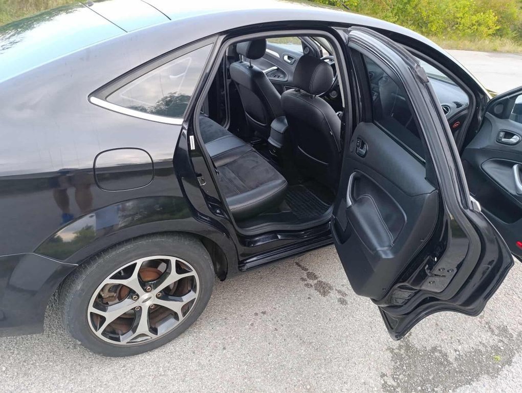 Ford Mondeo 2.0 TDCi DPF Titanium