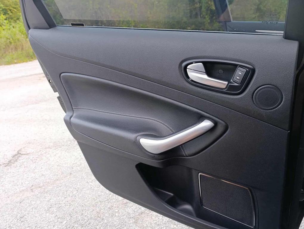 Ford Mondeo 2.0 TDCi DPF Titanium