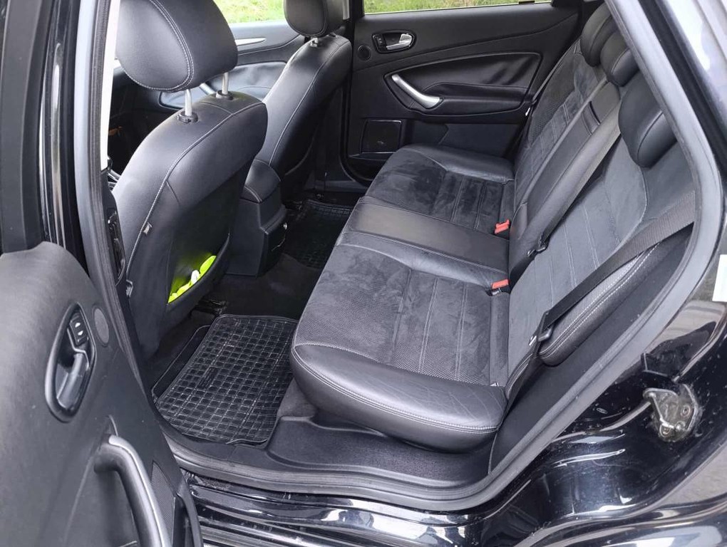 Ford Mondeo 2.0 TDCi DPF Titanium