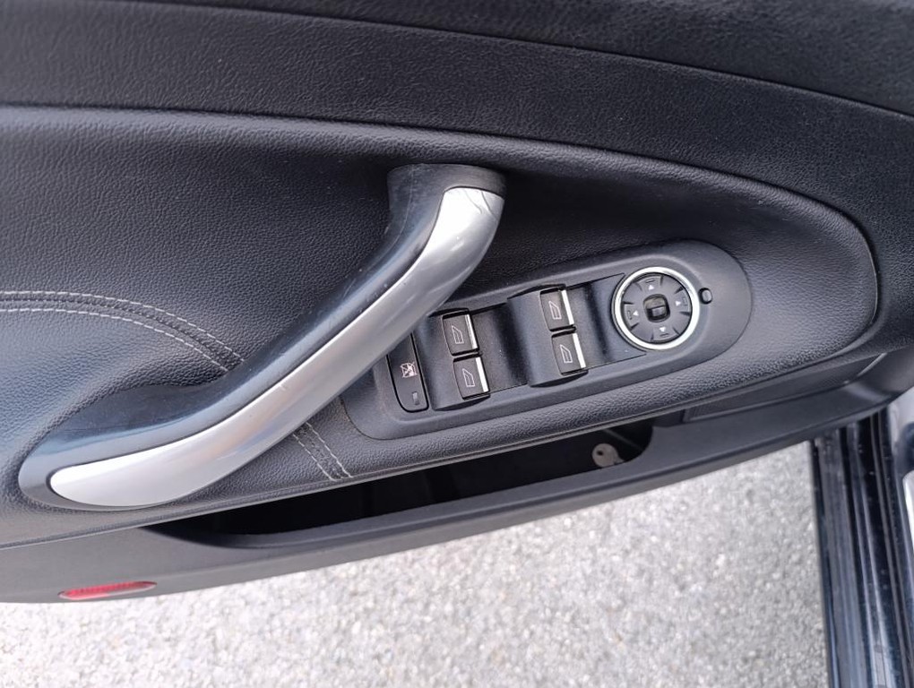 Ford Mondeo 2.0 TDCi DPF Titanium