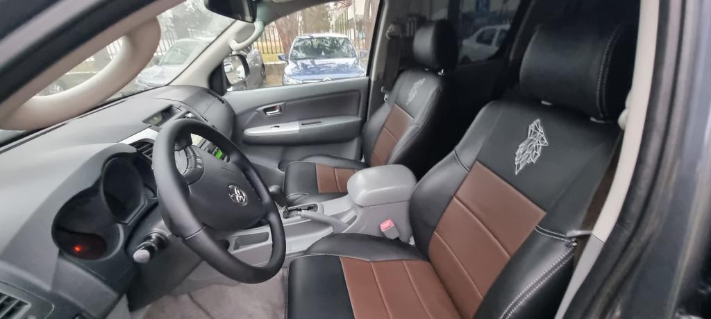 Toyota Hilux DC 3.0 I D-4D Sol A/T