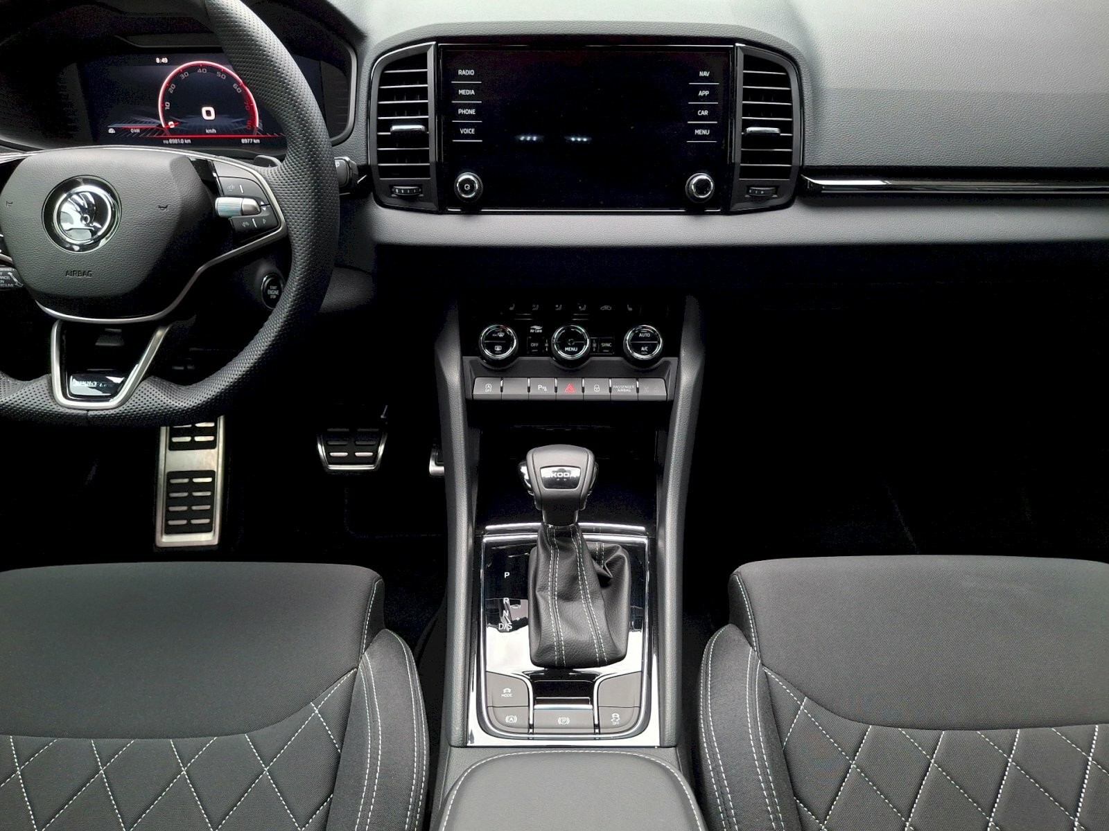 Škoda Karoq 1,5 TSI Sportline