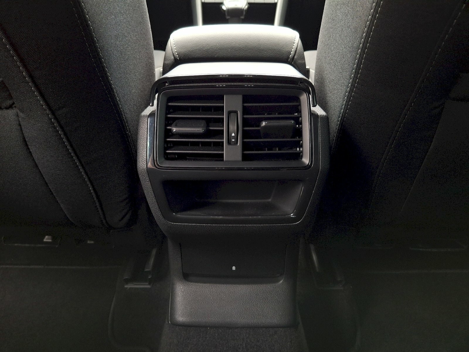 Škoda Karoq 1,5 TSI Sportline