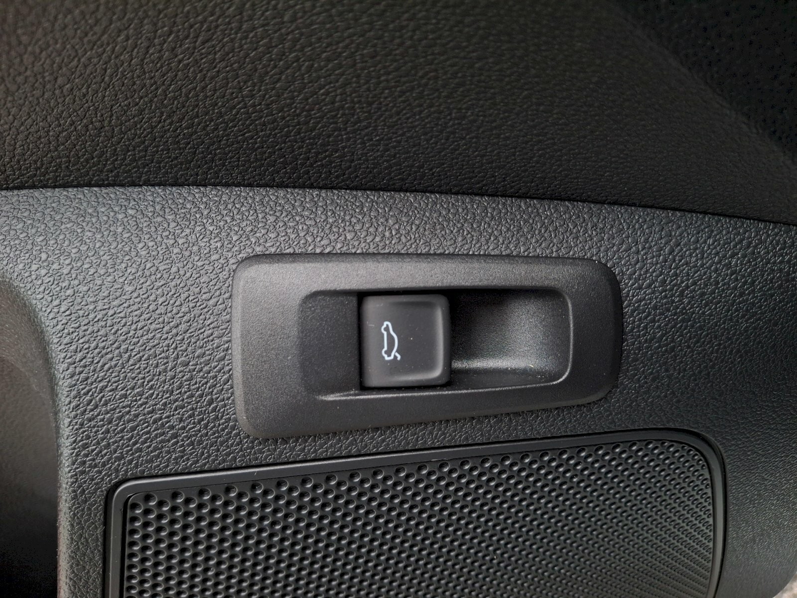 Škoda Karoq 1,5 TSI Sportline