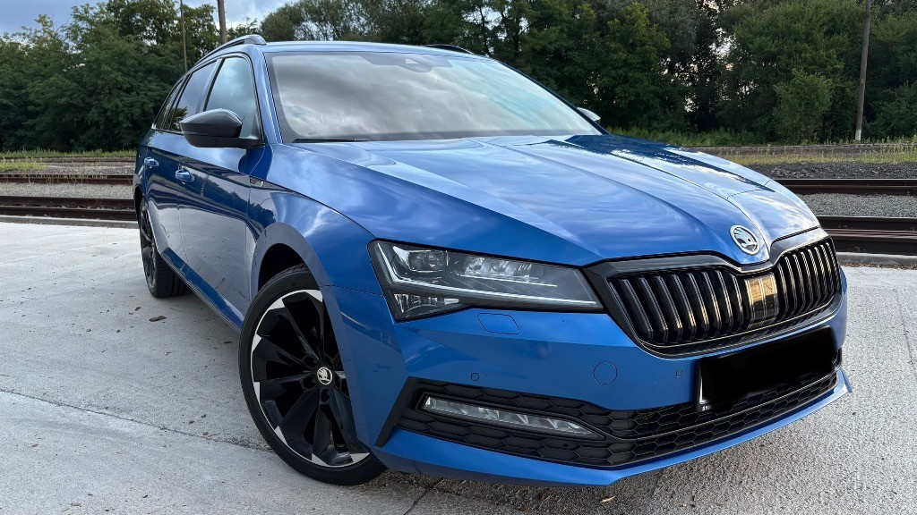 Škoda Superb Combi 2.0 TDI SCR Sportline 4x4 DSG