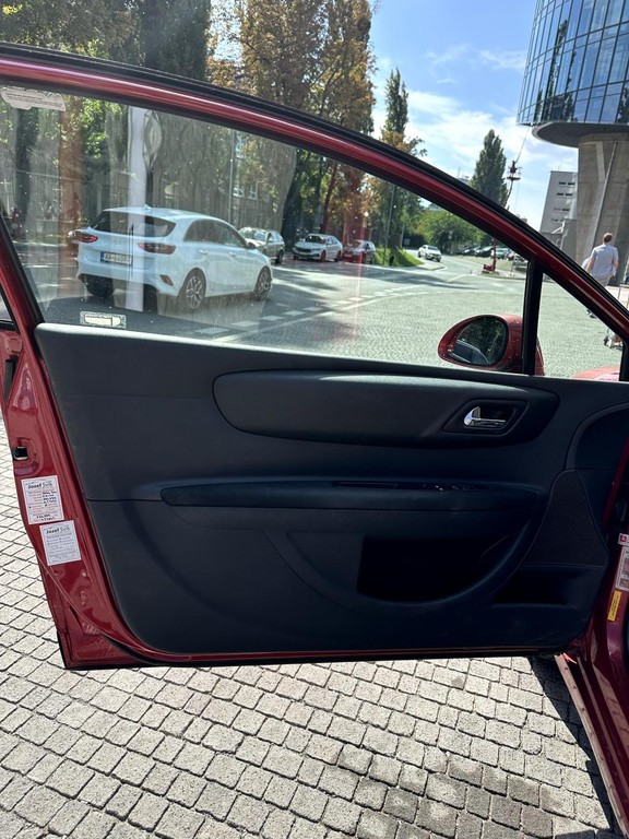 Citroen C4 Coupé 1.6 HDi 16V VTR 110k