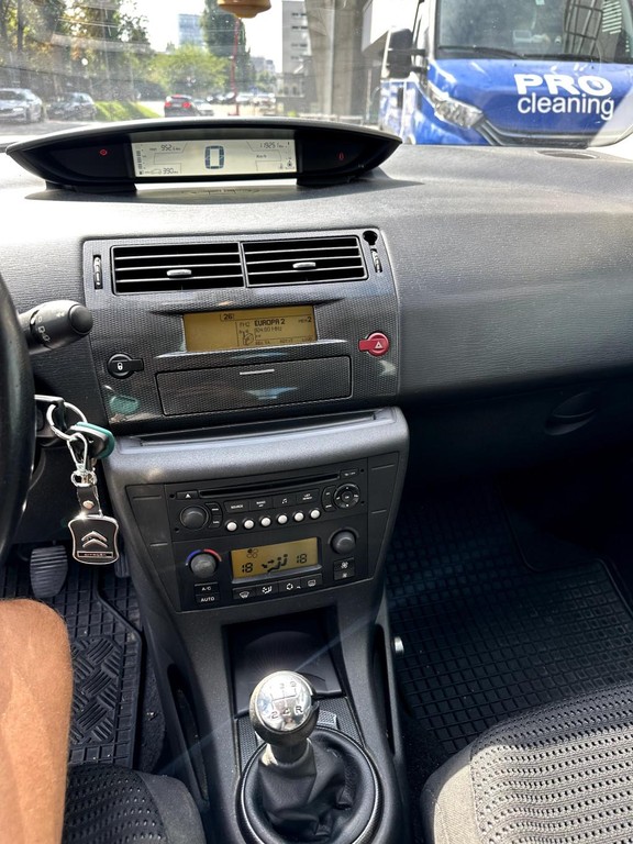 Citroen C4 Coupé 1.6 HDi 16V VTR 110k
