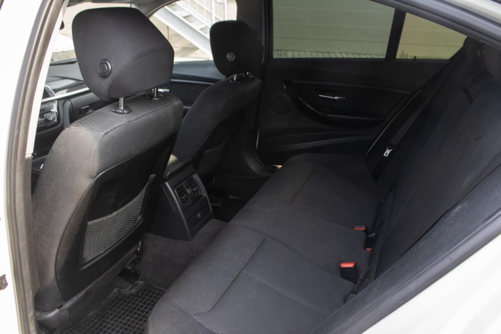 BMW Rad 3 320d Advantage A/T