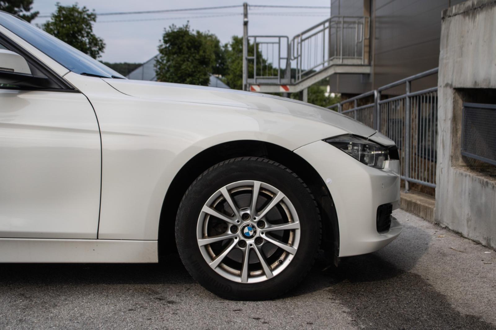 BMW Rad 3 320d Advantage A/T