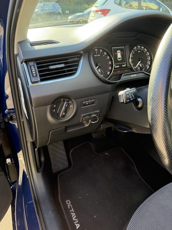 Škoda Octavia Combi 2.0 TDI Elegance/Style DSG