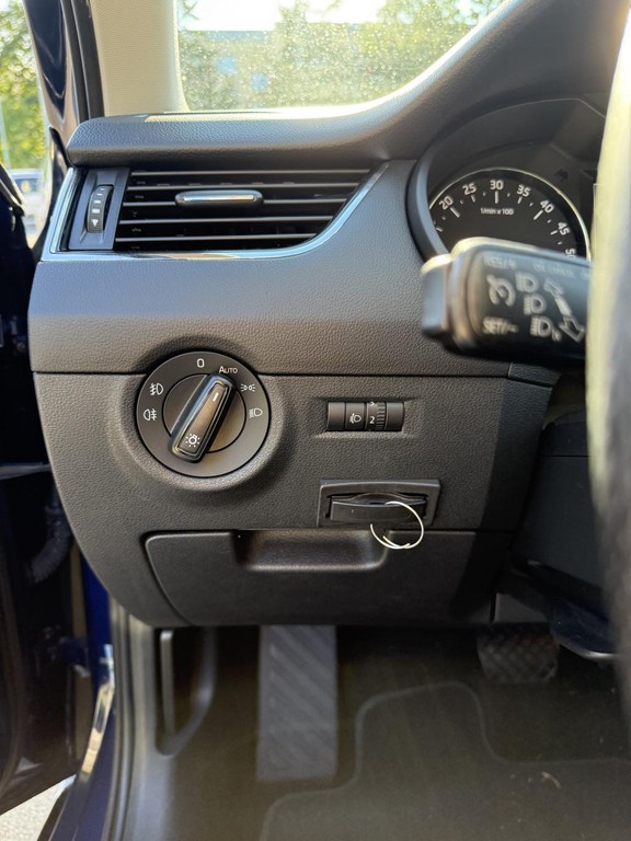 Škoda Octavia Combi 2.0 TDI Elegance/Style DSG