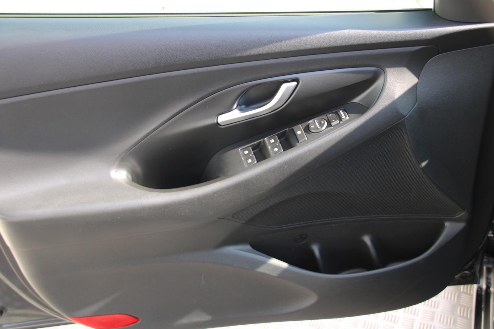 Hyundai i30 CW 1,5 T-GDi MHEV 117,5kW A/T