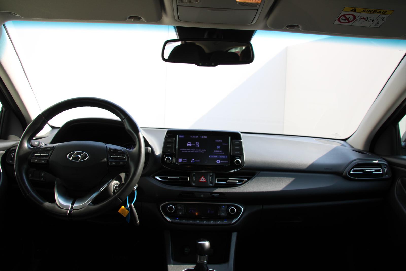 Hyundai i30 CW 1,5 T-GDi MHEV 117,5kW A/T