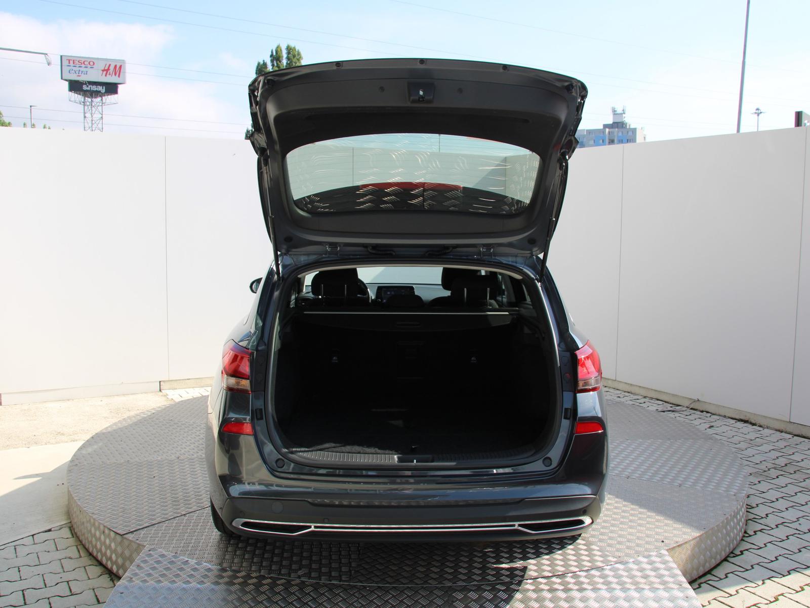 Hyundai i30 CW 1,5 T-GDi MHEV 117,5kW A/T