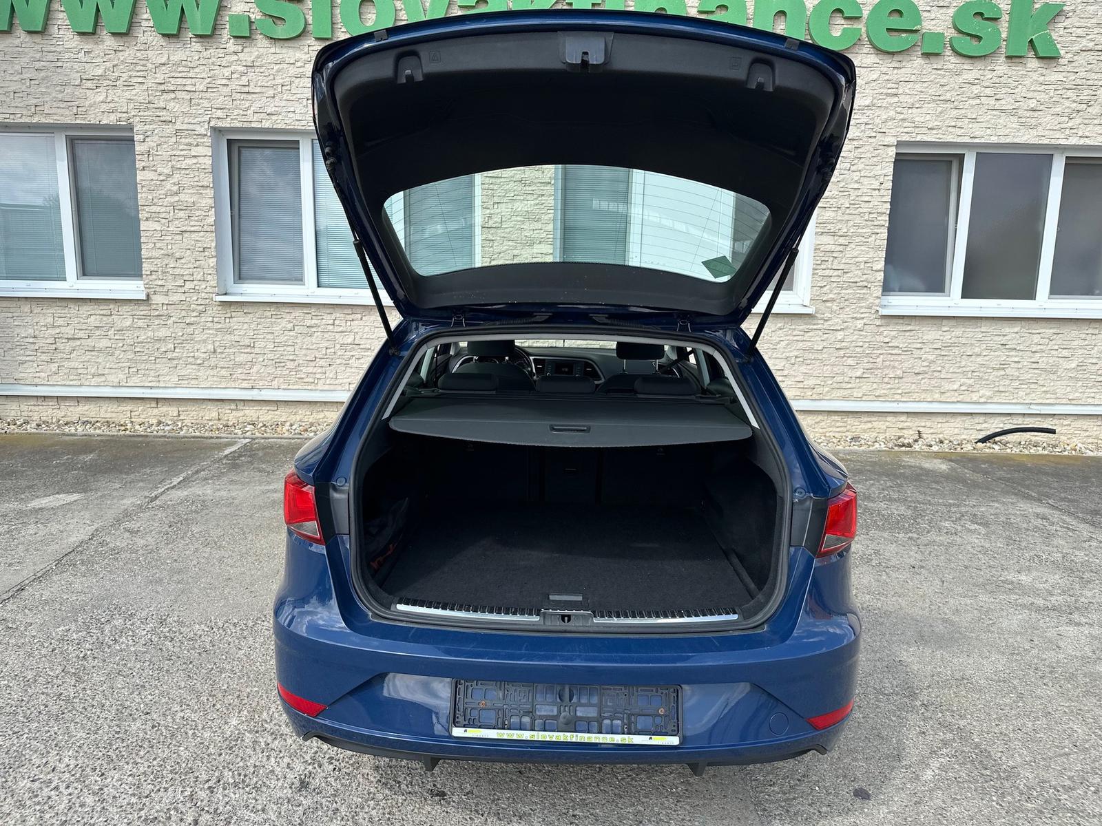 SEAT LEON ST 1,4 TGI CNG BENZÍN COMBI 2018 612
