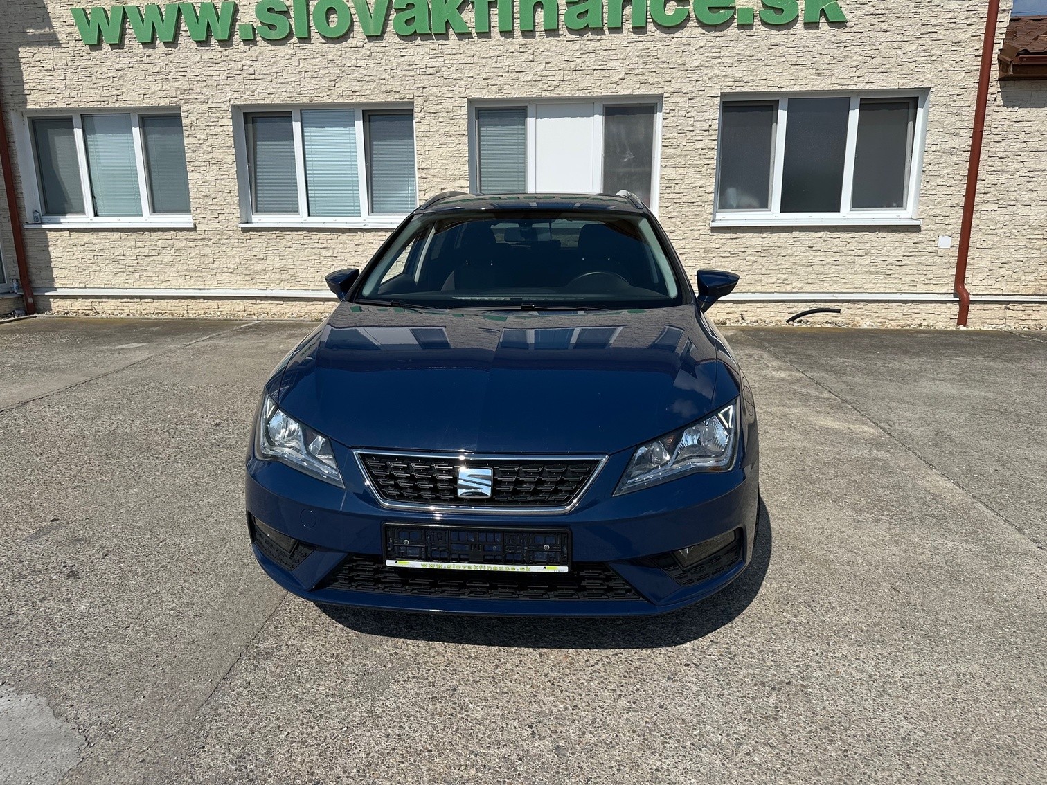 SEAT LEON ST 1,4 TGI CNG BENZÍN COMBI 2018 VIN 294