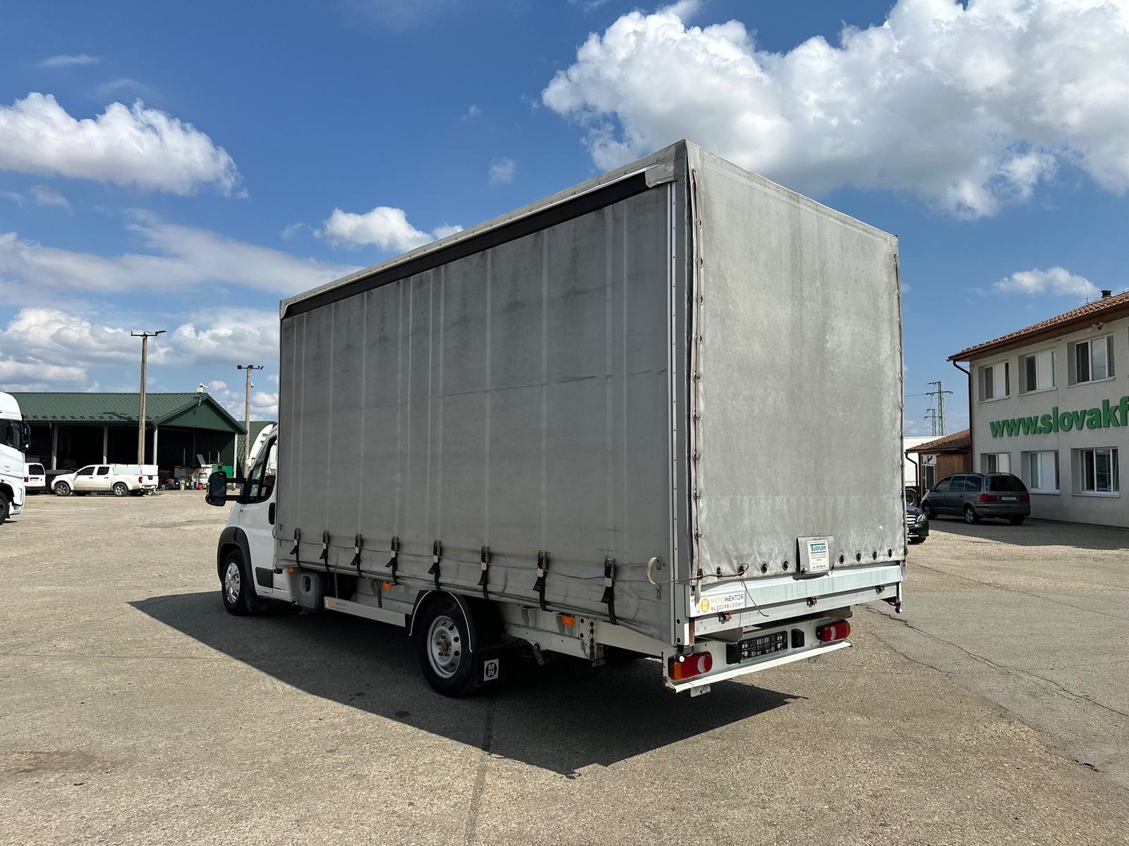 PEUGEOT BOXER 2.0 EURO 6 VALNÍK S PLACHTOU 2019 VIN 702