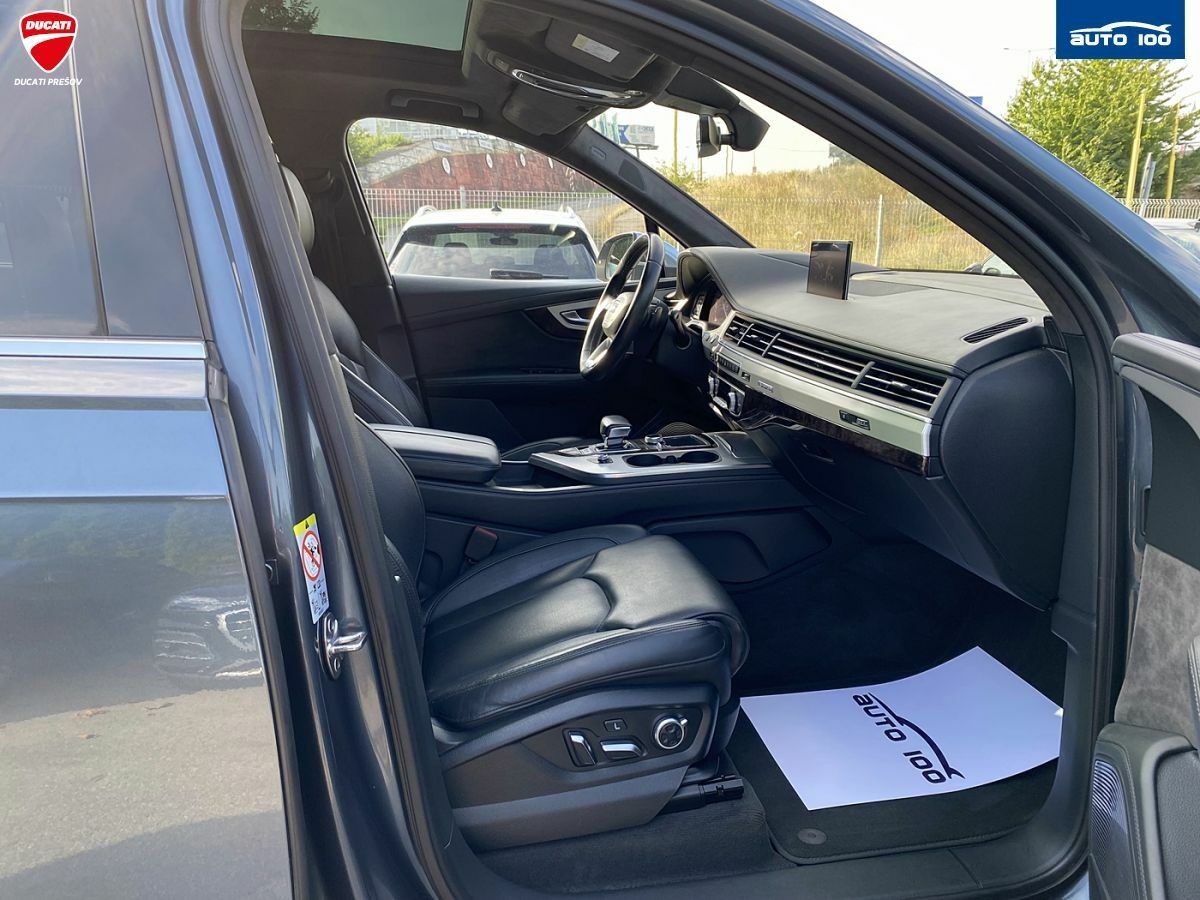 Audi SQ7 4.0 TDI 4X4