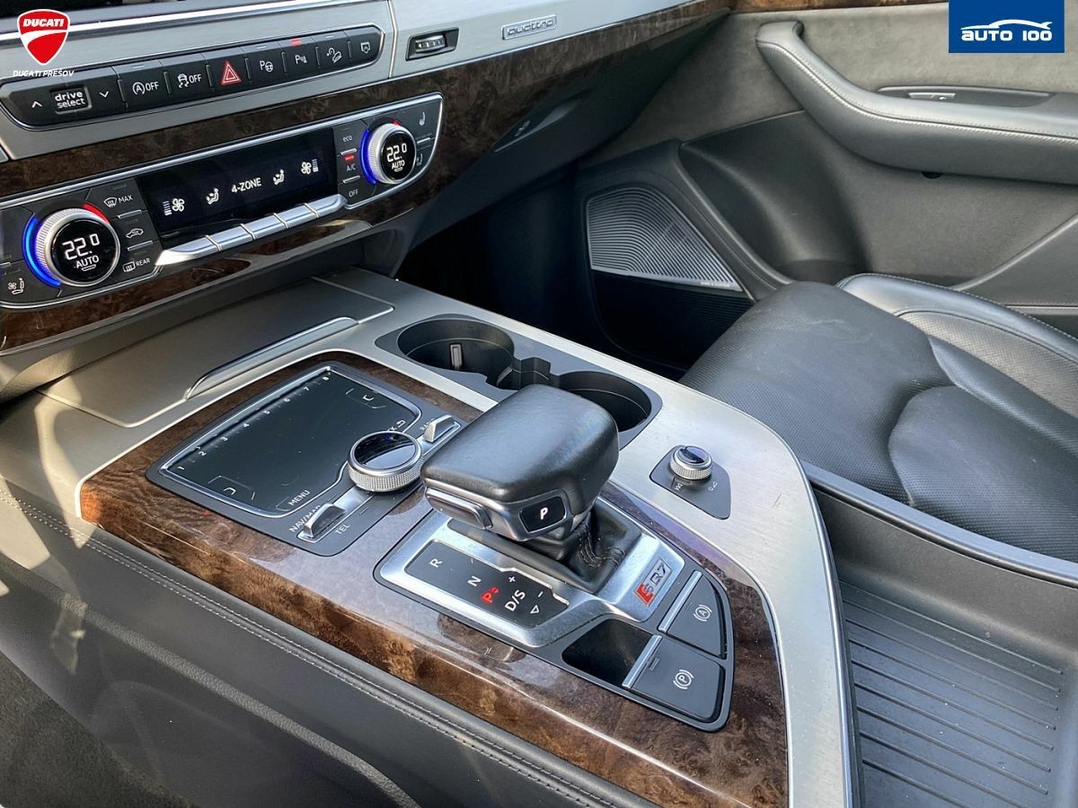 Audi SQ7 4.0 TDI 4X4