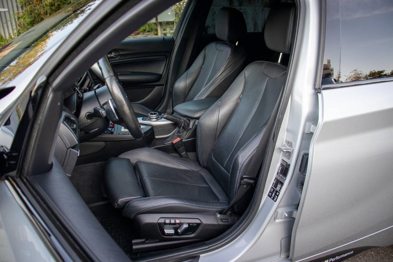 BMW Rad 1 M 140i xDrive A/T