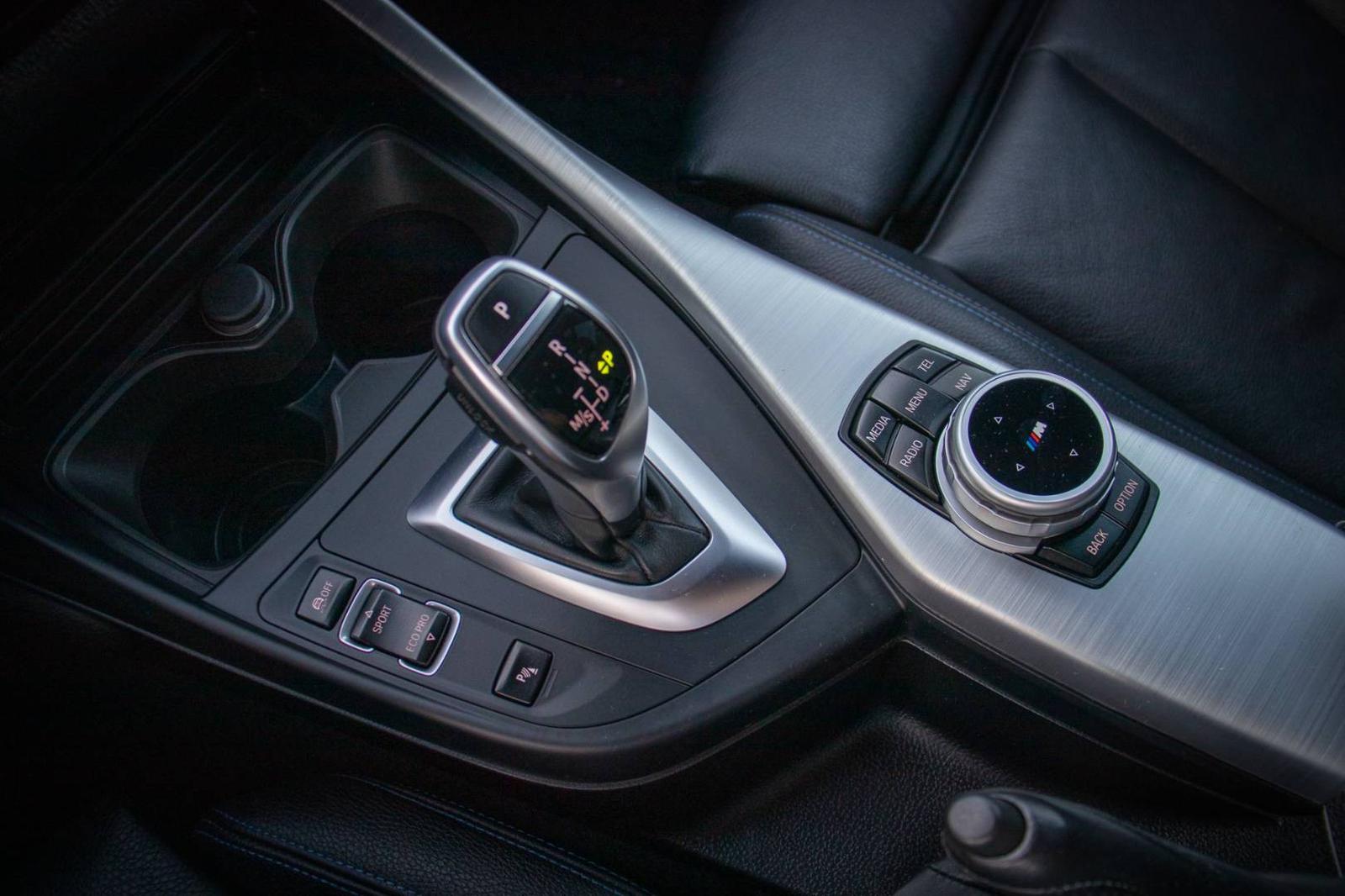 BMW Rad 1 M 140i xDrive A/T
