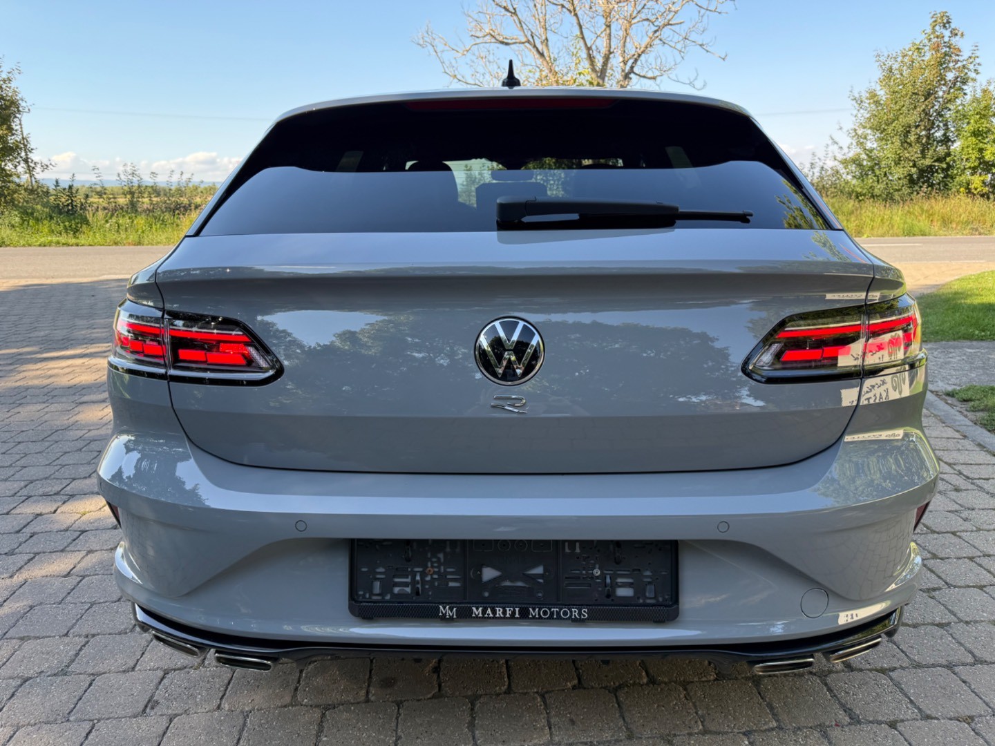 Volkswagen Arteon Shooting Brake SB 2.0 TSI R 4Motion DSG