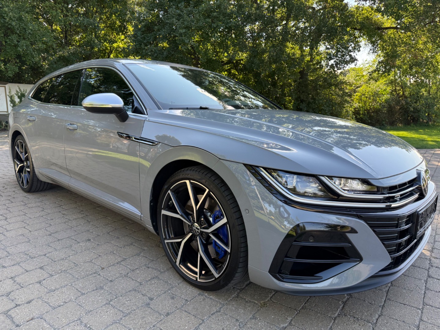 Volkswagen Arteon Shooting Brake SB 2.0 TSI R 4Motion DSG