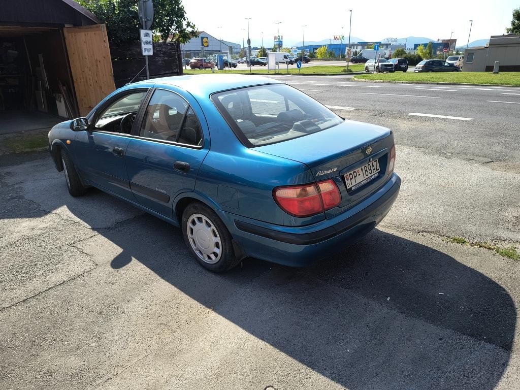 Nissan Almera 1.5 Comfort