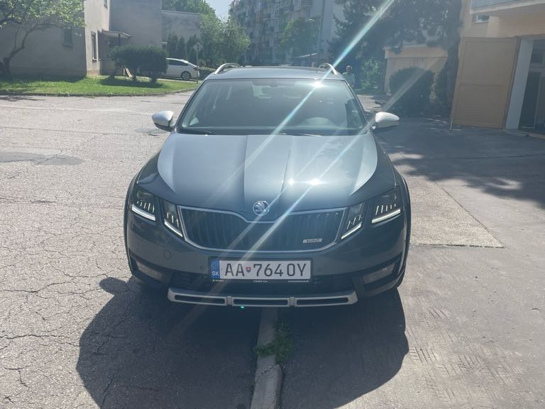 Škoda Octavia Combi 2.0 TDI 184k Scout DSG 4x4