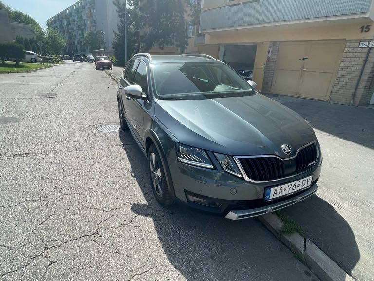 Škoda Octavia Combi 2.0 TDI 184k Scout DSG 4x4