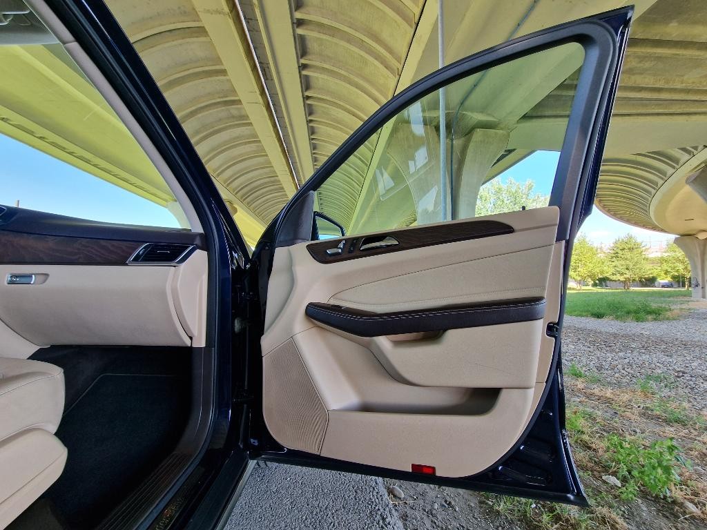 Mercedes GLE SUV MERCEDES GLE SUV 190kw Automat