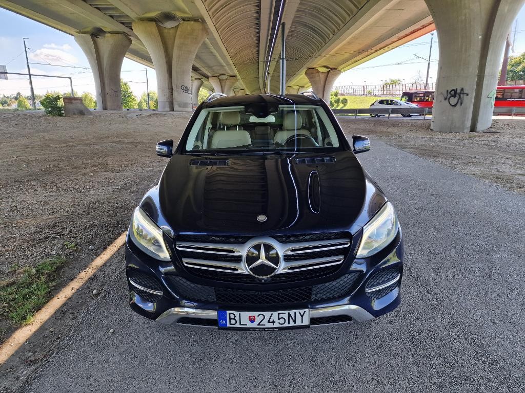 Mercedes GLE SUV MERCEDES GLE SUV 190kw Automat