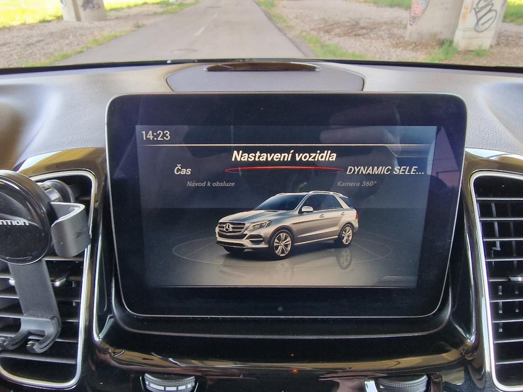 Mercedes GLE SUV MERCEDES GLE SUV 190kw Automat