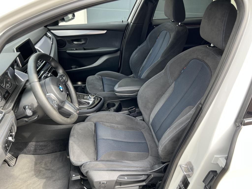BMW rad 2 Active Tourer 218d M Sport A/T