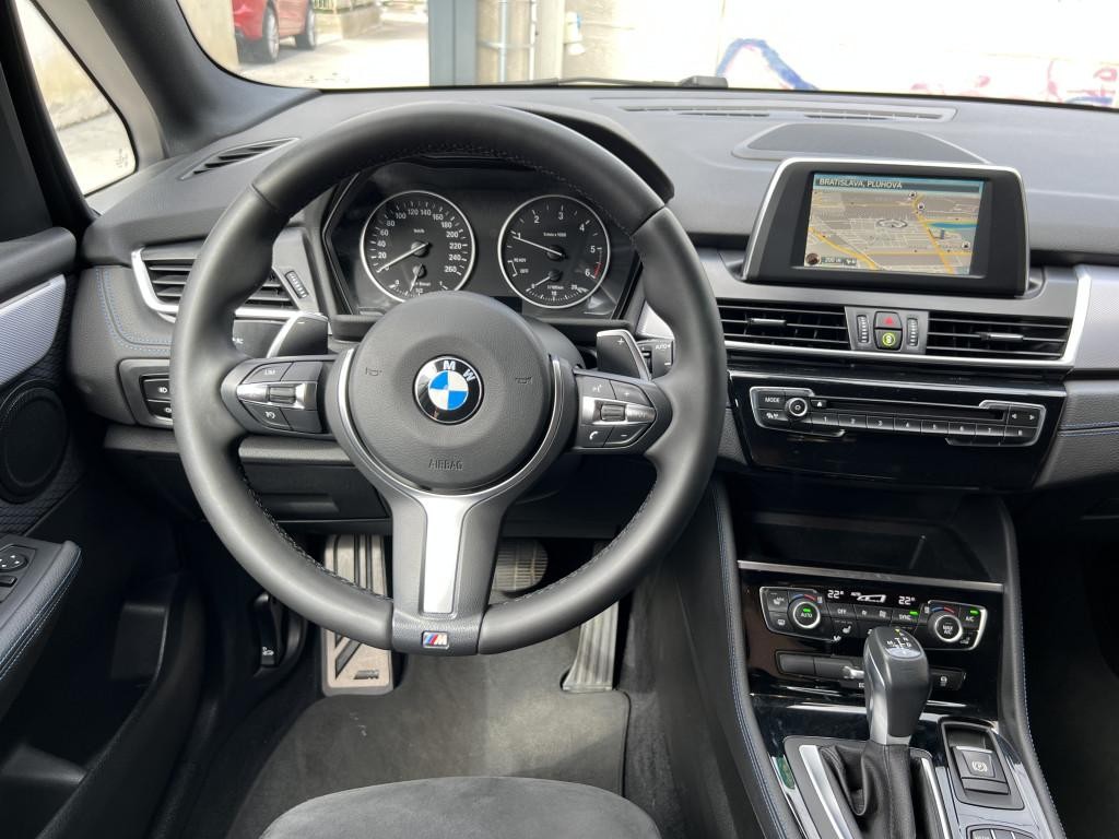 BMW rad 2 Active Tourer 218d M Sport A/T
