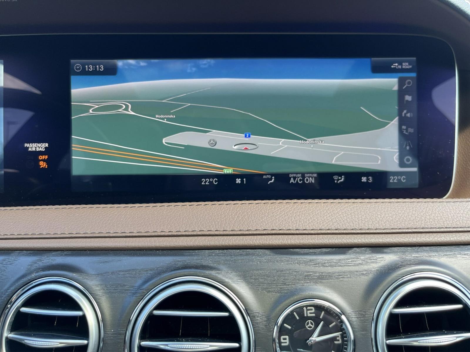 MERCEDES-BENZ S 400 d 4MATIC sedan