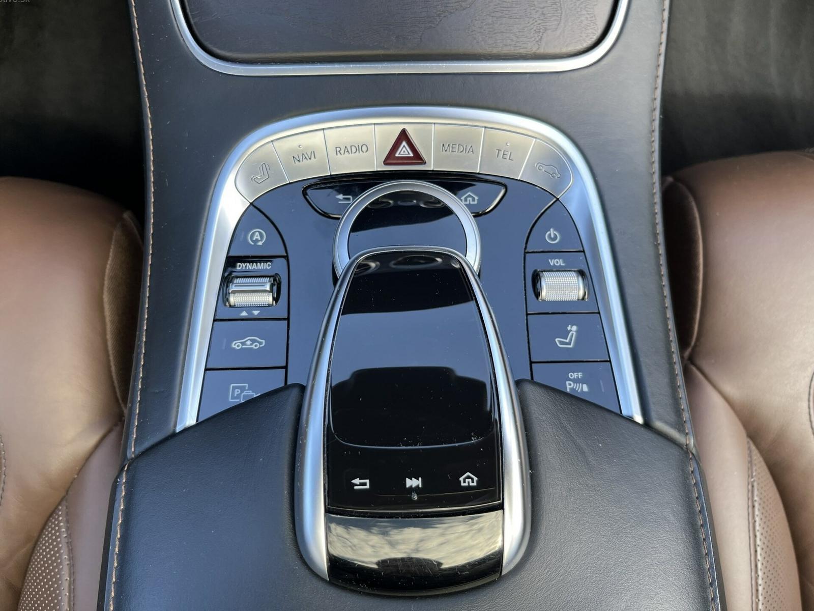 MERCEDES-BENZ S 400 d 4MATIC sedan