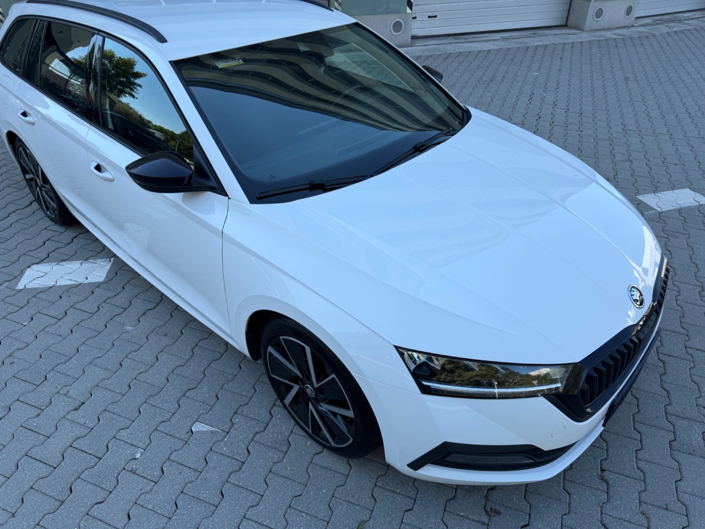 Škoda Octavia Combi 2.0 TDI SCR Sportline DSG