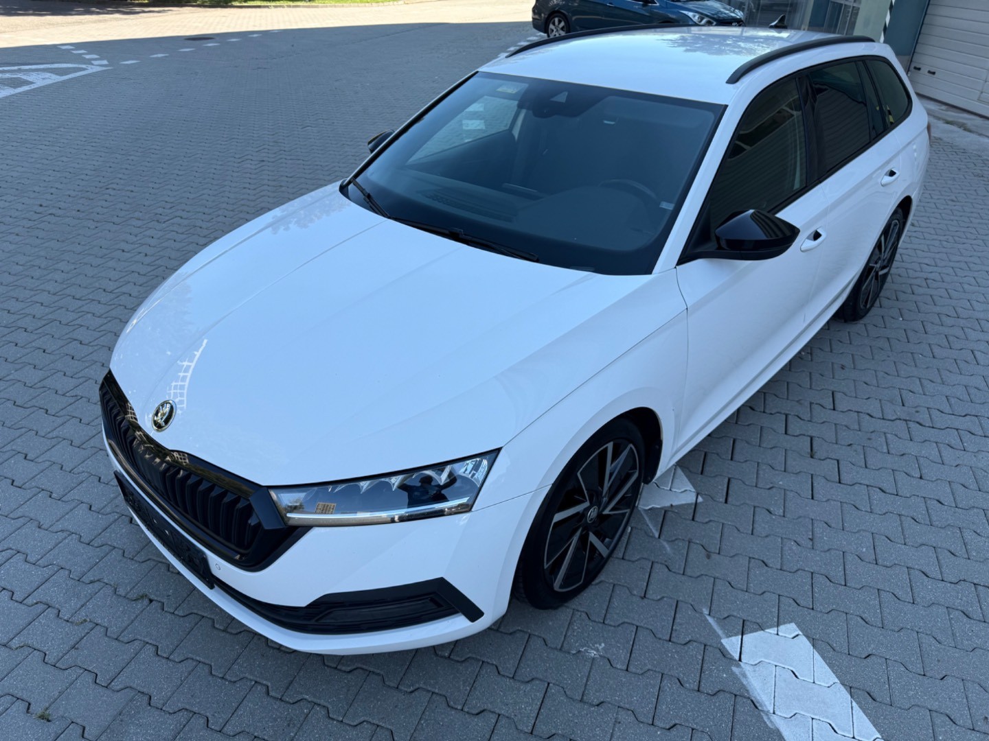 Škoda Octavia Combi 2.0 TDI SCR Sportline DSG