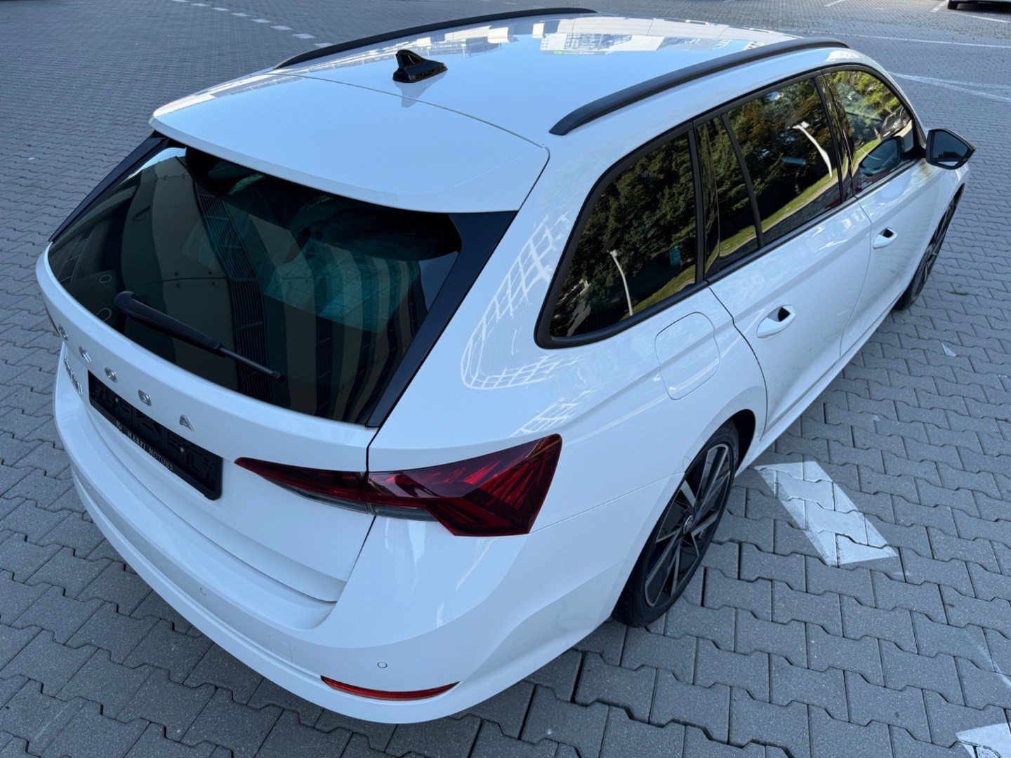 Škoda Octavia Combi 2.0 TDI SCR Sportline DSG