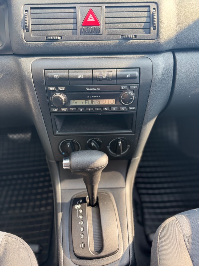 Škoda Octavia 1.9 TDI Elegance A/T