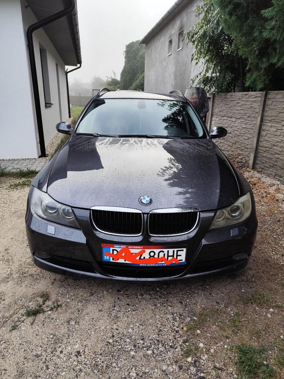 BMW rad 3 320i A/T